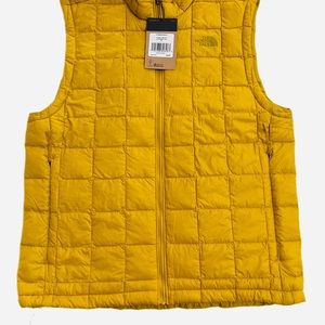 The North Face Brand New Thermoball Vest Mens Medium New with tags.
